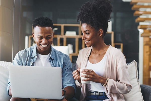 couple on laptop