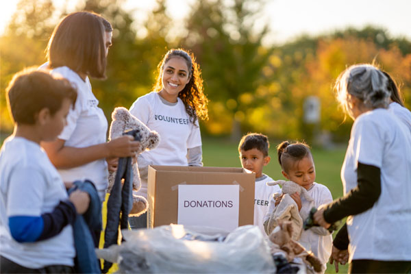 A group of people volunteering